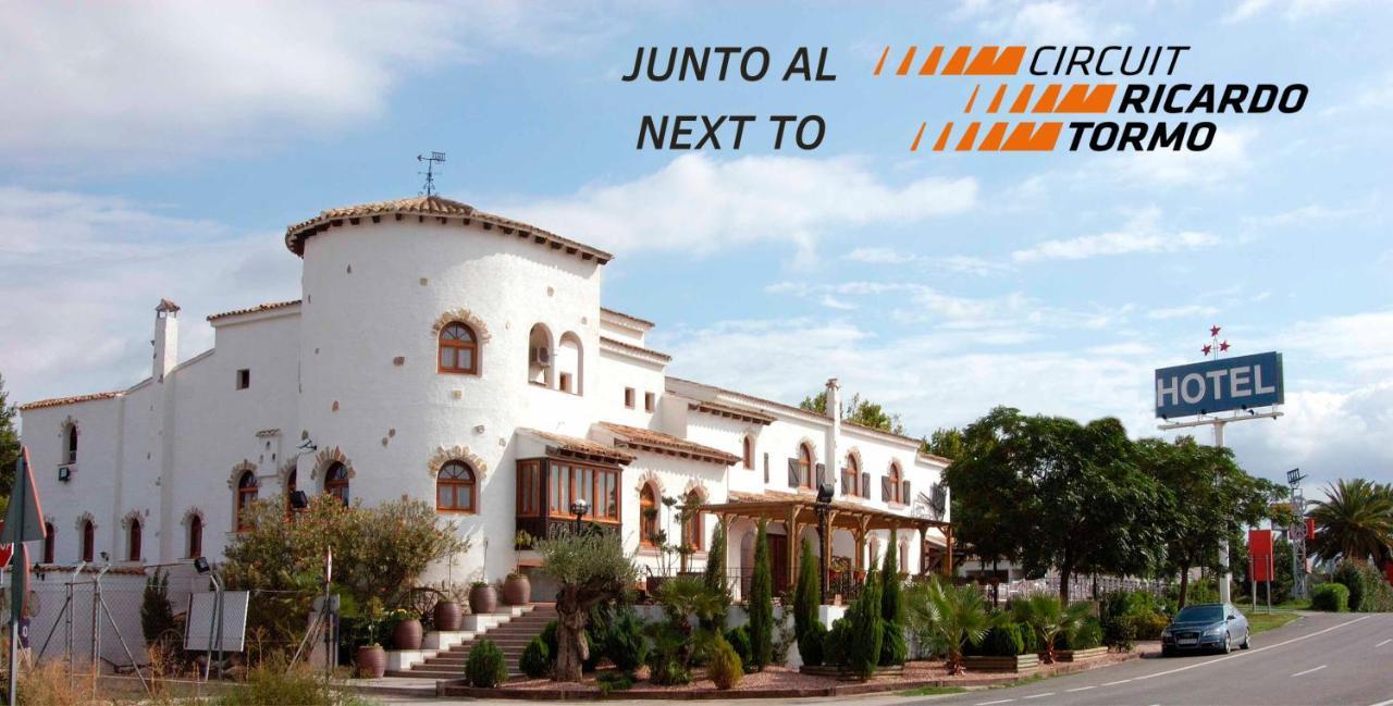 Hotel La Carreta Chiva Eksteriør bilde