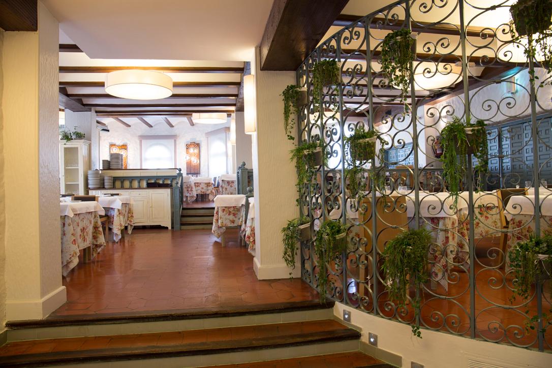 Hotel La Carreta Chiva Eksteriør bilde