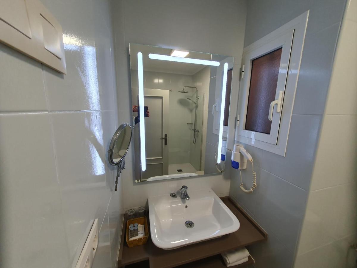 Hotel La Carreta Chiva Eksteriør bilde