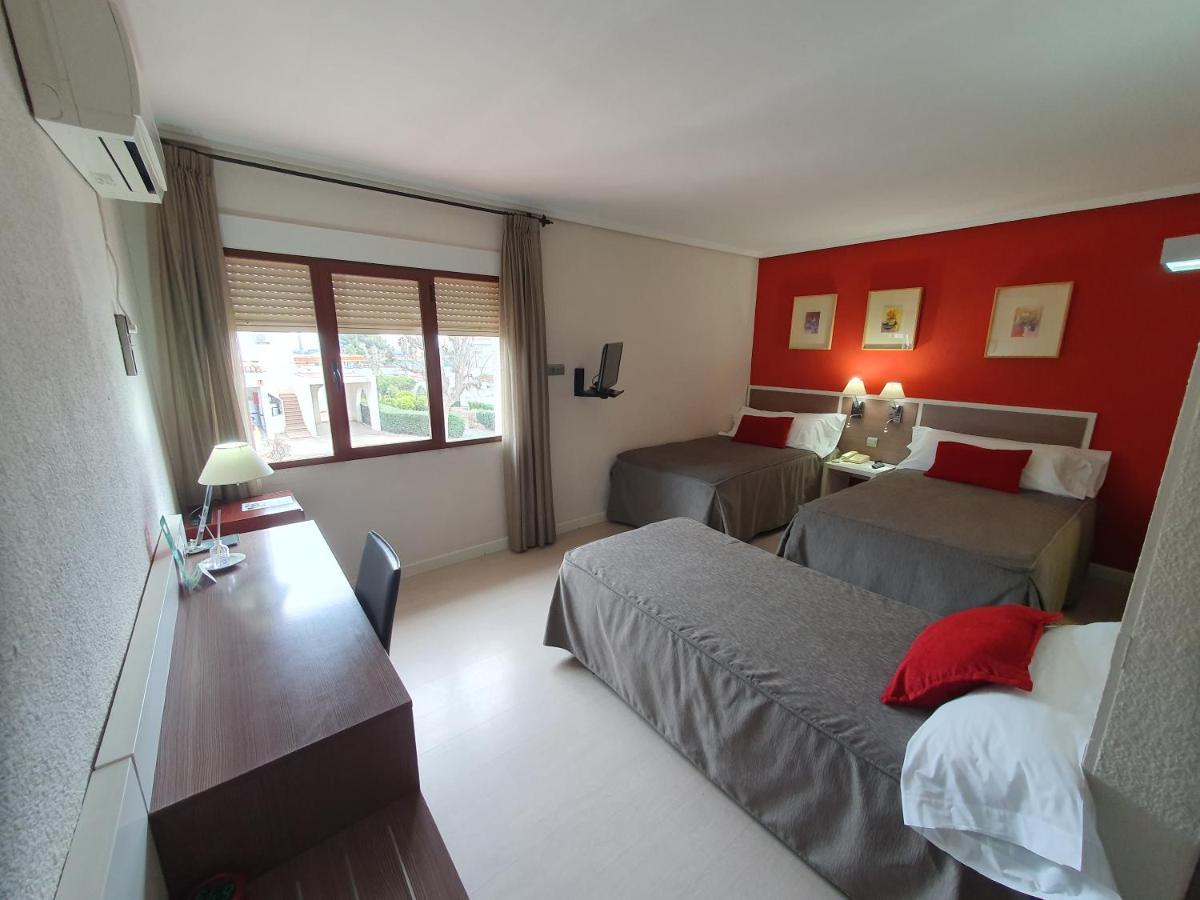 Hotel La Carreta Chiva Eksteriør bilde